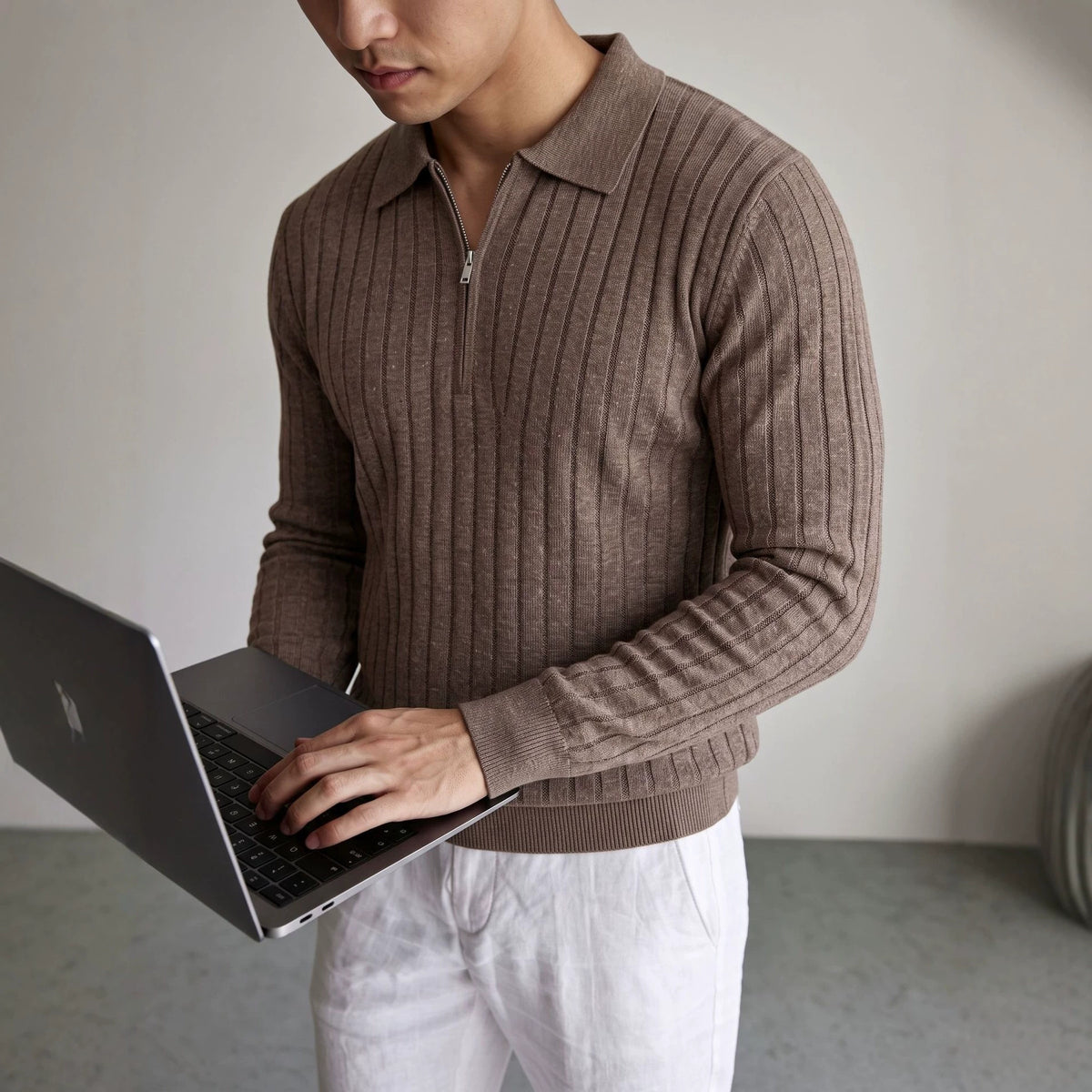 Half zip lapel long sleeved sweater for men
